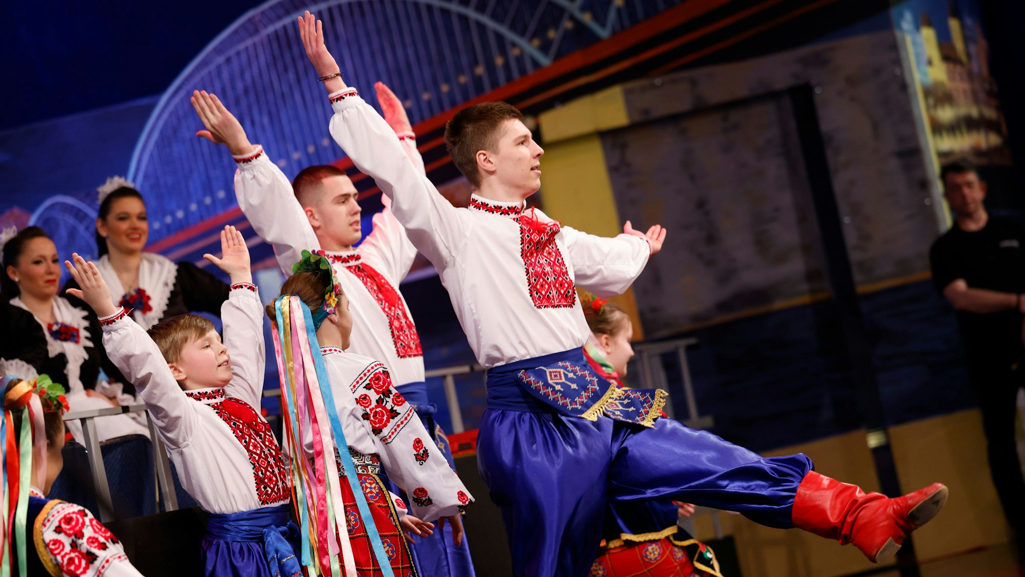 Die Tänzerinnen und Tänzer aus der Ukraine zeigten landestypische Tänze.