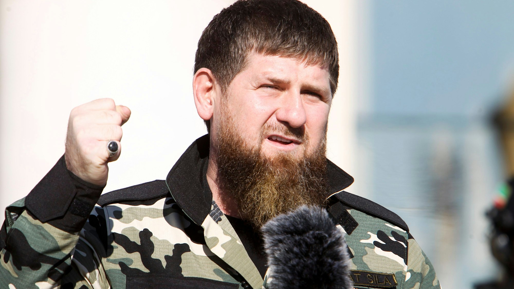 Ramsan Kadyrow, Machthaber der russischen Provinz Tschetschenien, soll „unheilbar erkrankt“ sein. (Archivbild)