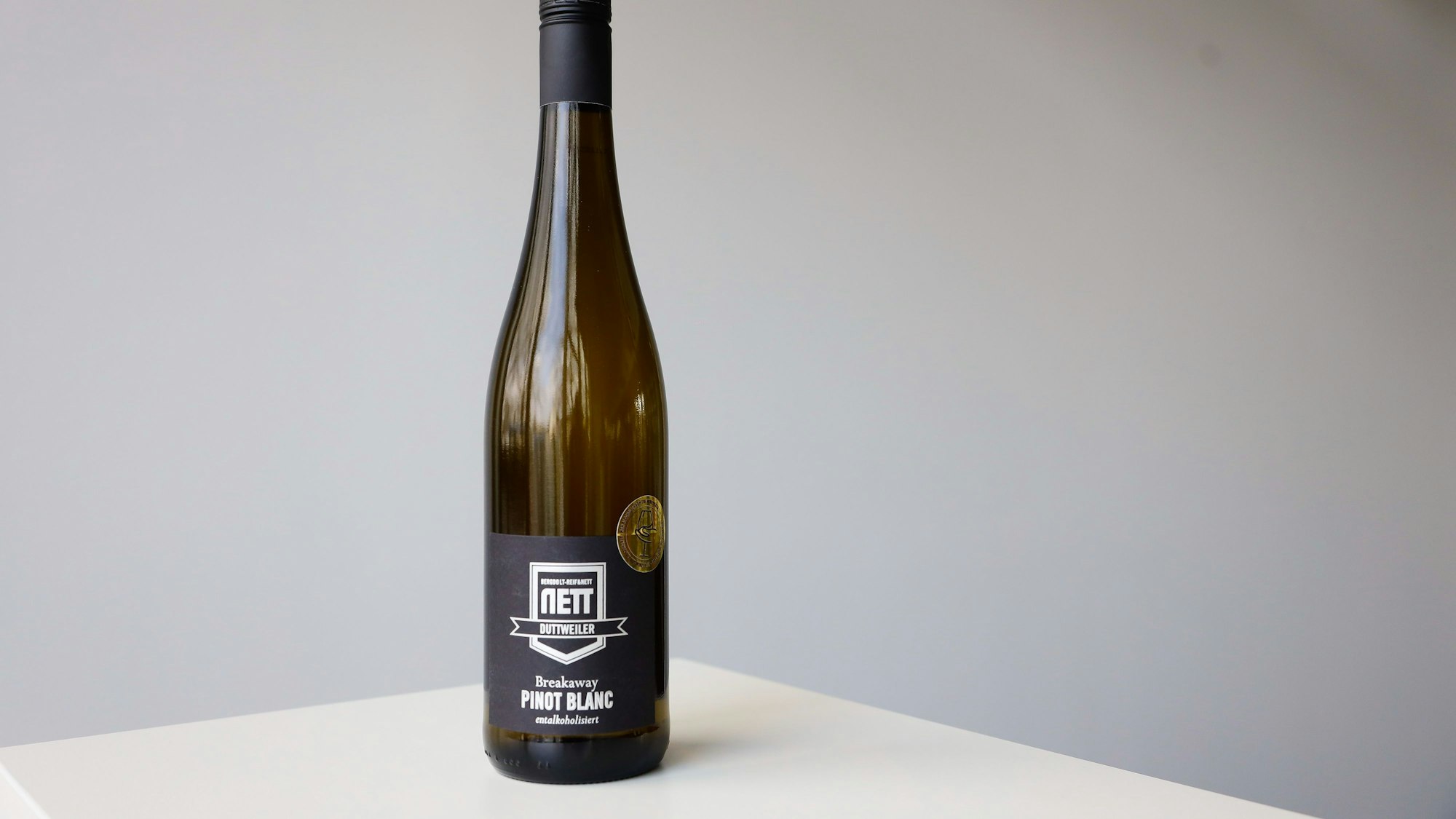 „Breakaway“ Pinot Blanc (entalkoholisiert) vom Weingut Bergdolt-Reif & Nett