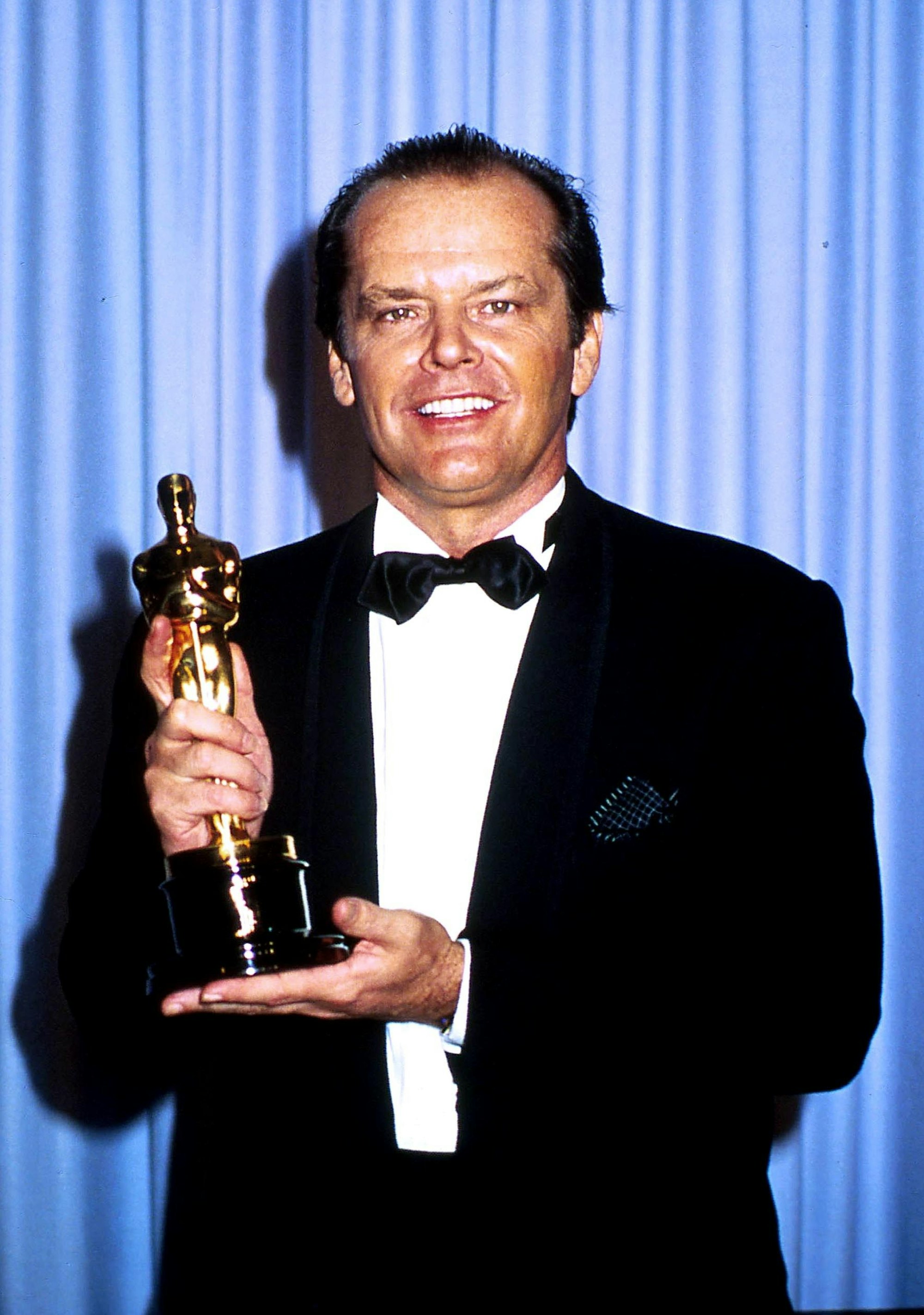 Jack Nicholson 1984 mit seinem Oscar als bester Nebendarsteller in „Zeit der Zärtlichkeit“