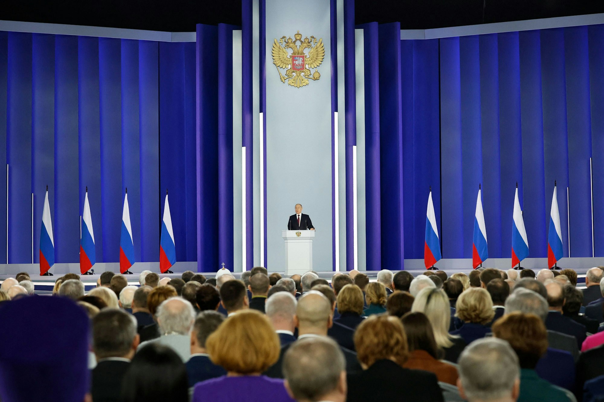 Russlands Präsident Wladimir Putin hält eine Rede zur Lage der Nation am 21. Februar 2023 in Moskau. Dabei beschuldigt er den Westen, als Brandstifter im anhaltenden Krieg in der Ukraine.