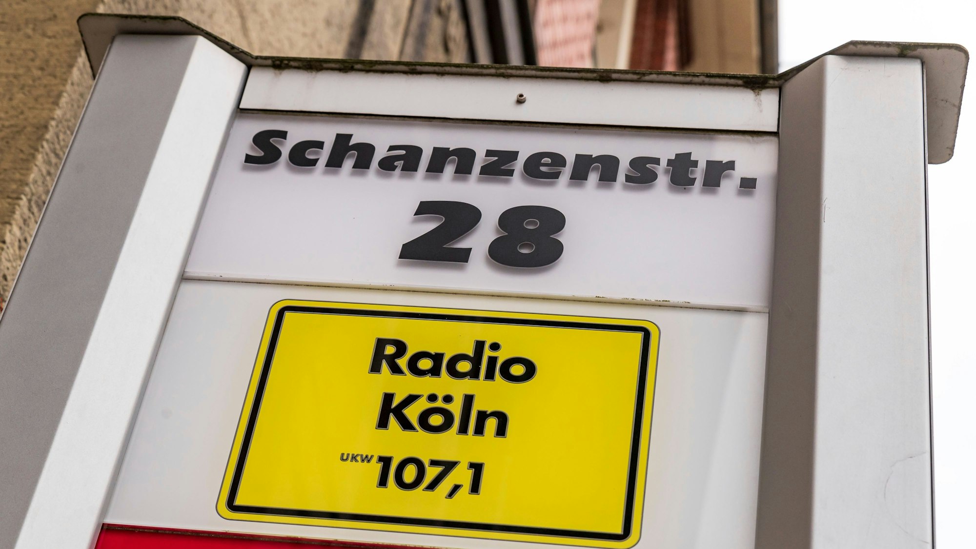 Radio Köln ist ein zum Privatrundfunk gehörender Kölner Lokalradiosender.