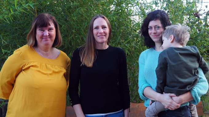 Regina Reichartz, Kerstin Francis und Elisa Haefele (v.l.) suchen dringend eine neue Bleibe für die Kita.
