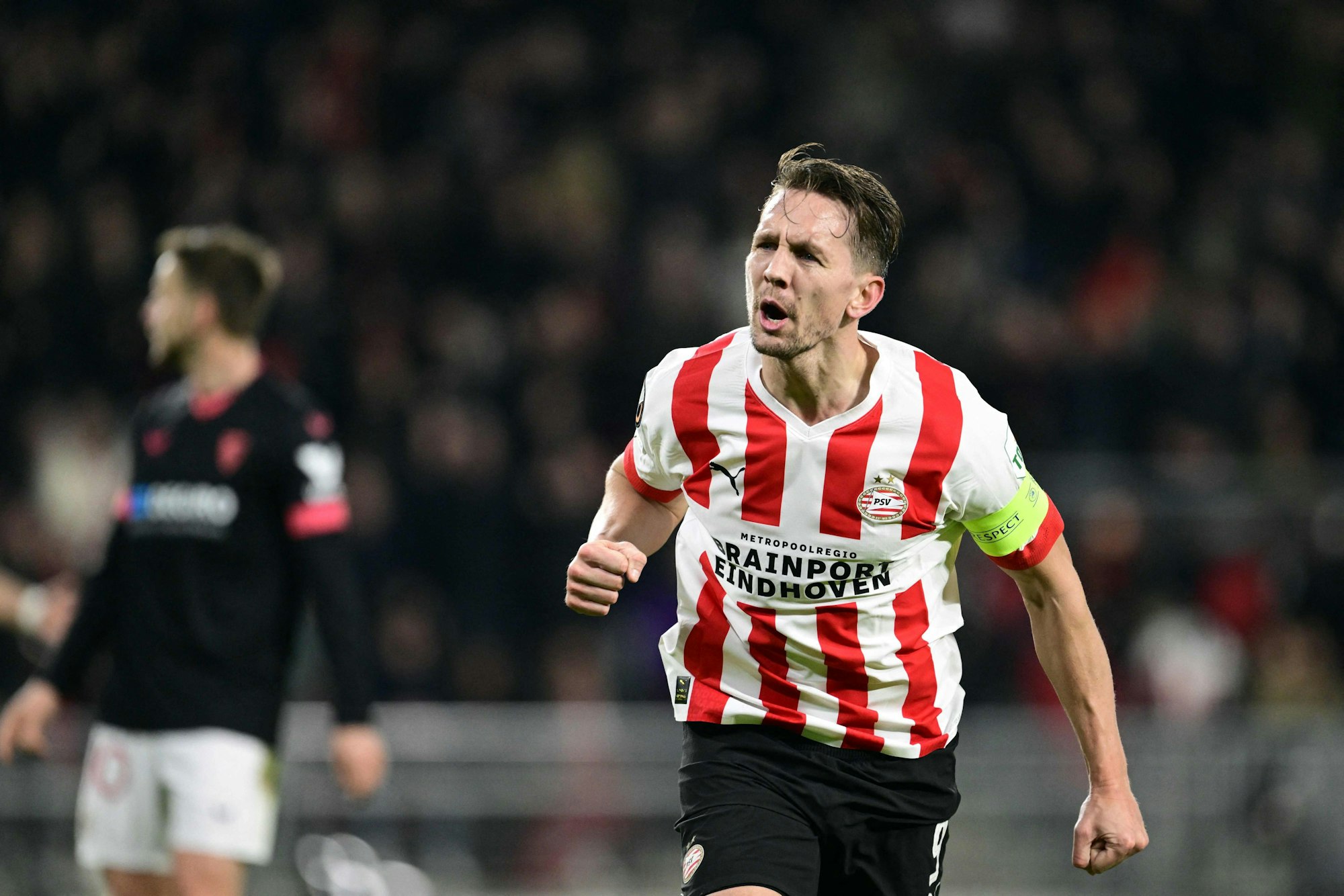 Luuk de Jong von der PSV Eindhoven bejubelt einen Treffer in der Europa-League-Saison 2022/23 gegen den FC Sevilla