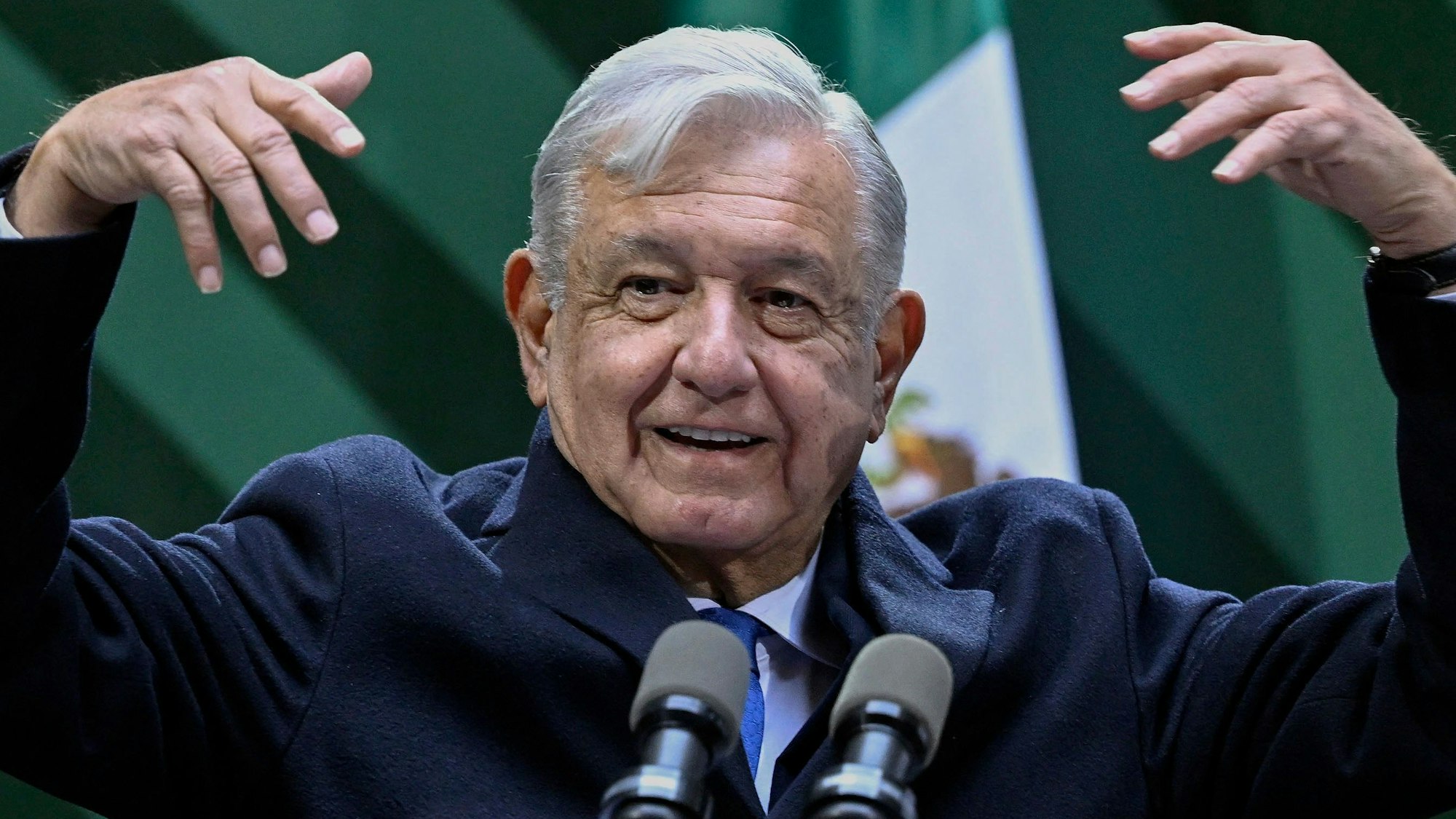 Der mexikanische Präsident Andres Manuel Lopez Obrador hat auf Twitter ein Foto eines vermeintlichen Maya-Waldgeistes veröffentlicht – und damit für Belustigung und Verwunderung gesorgt. (Archivbild)