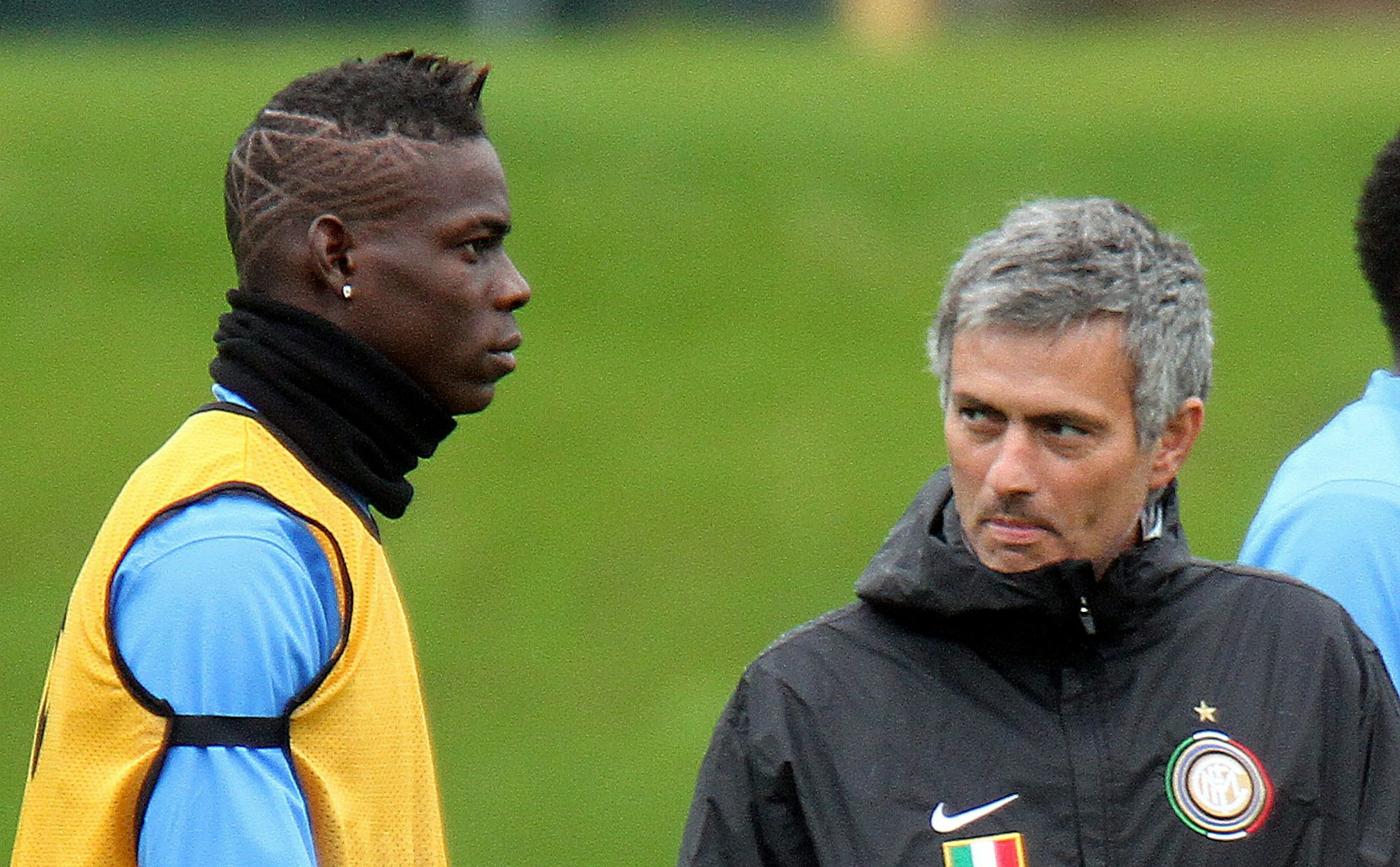 Inter-Trainer Jose Mourinho im Training mit Mario Balotelli.