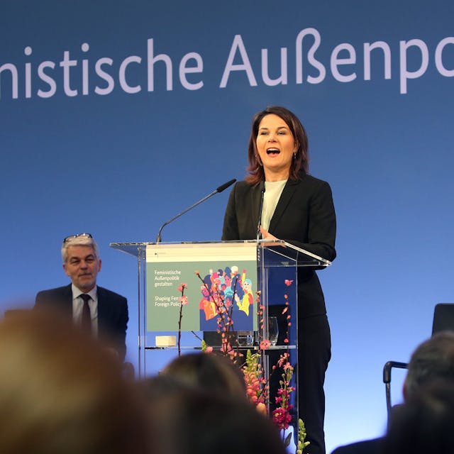 Annalena Baerbock (Bündnis90/Grüne), Bundesaußenministerin, hält eine Rede bei der Vorstellung der Leitlinien zur Feministischen Außenpolitik.