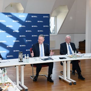 ds Pressekonferenz Bilanz Volksbank Oberberg In Wiehl 