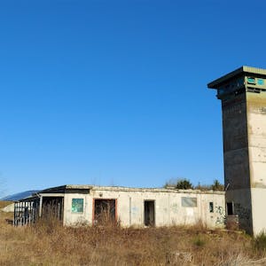 Der Tower der ehemaligen Nike-Raketenstation bei Blankenheim-Reetz.