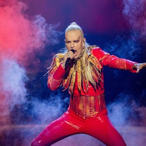 Chris Harms, Sänger von Lord Of The Lost, steht bei den Proben zu "Eurovision Song Contest 2023 - Unser Lied für Liverpool" auf der Bühne.&nbsp;