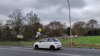 Eicherhofer Feld in Leichlingen, Grenze der Stadtbebauung ist umstritten, Ortseingang der Ortsmitte aus Unterberg kommend
