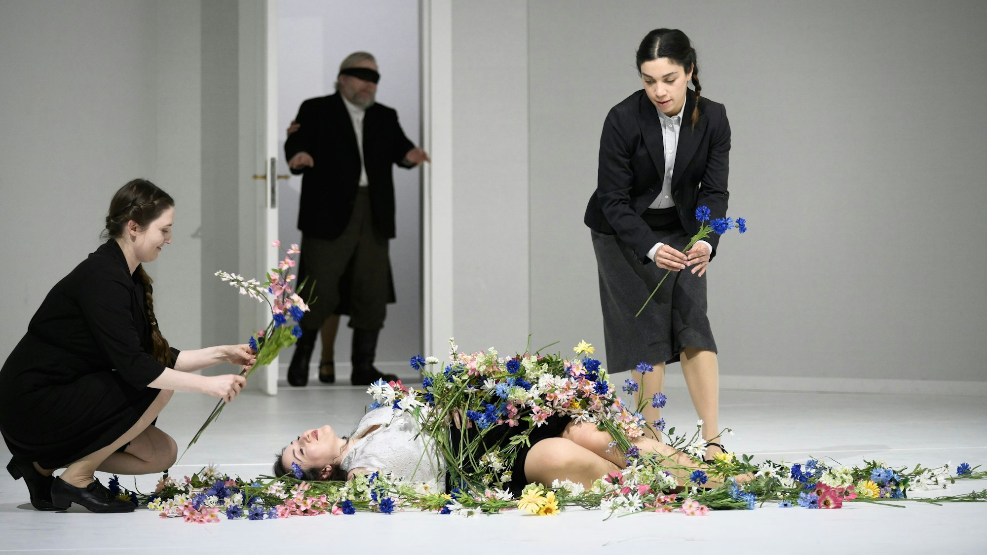 Giuseppes Oper "Luisa Miller" feierte im Staatenhaus Premiere.