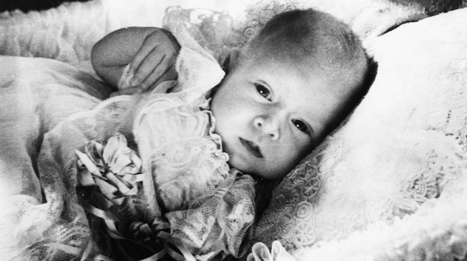 Childhood portrait of the baby Prince Charles in his basket, at Buckingham Palace, London, January 1949. (Photo by Central Press/Hulton Archive/Getty Images)