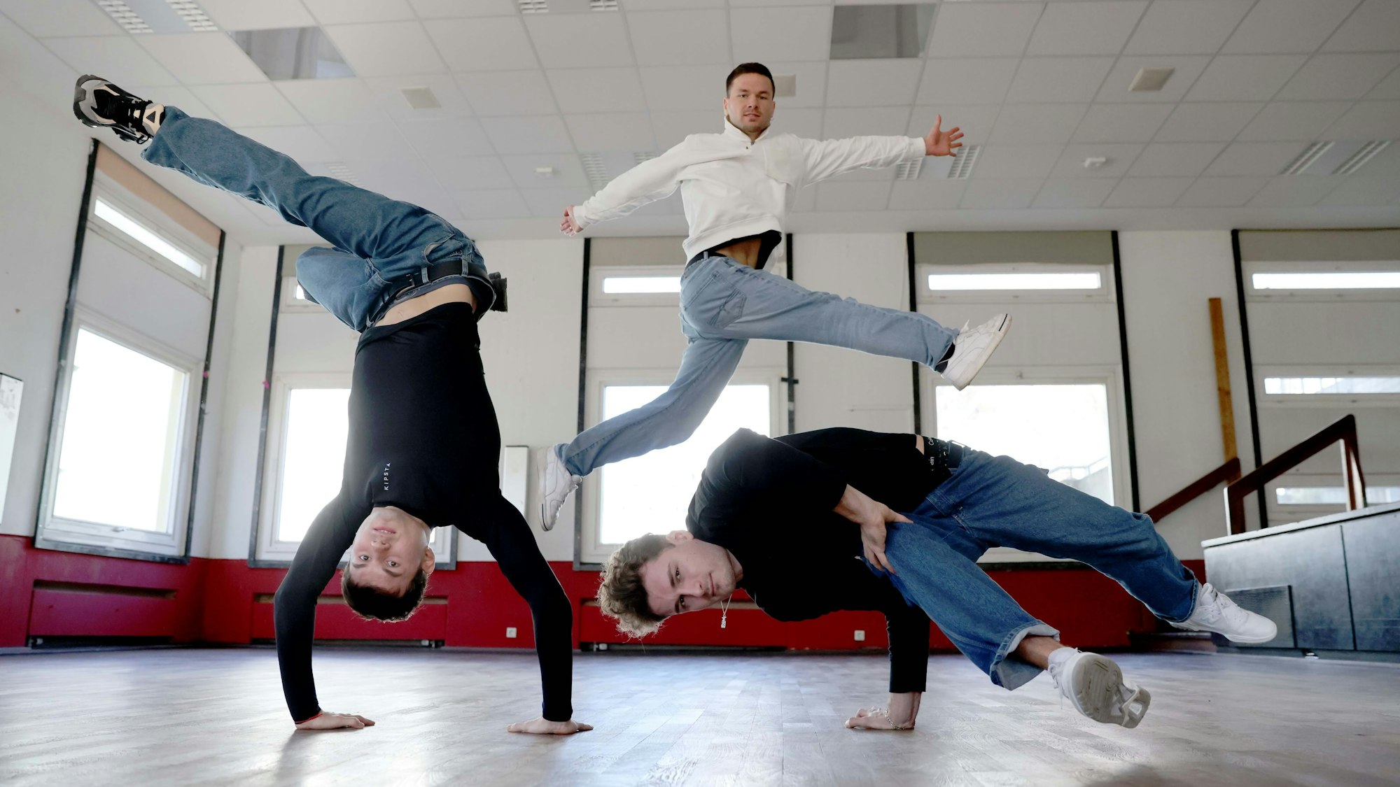 Die Breakdancer Mario Eckel, Dennis Kolb und Martin Gut.