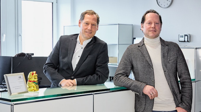 Thomas (l.) und Michael Euler, Geschäftsführer der Wirtschaftsprüfungs - und Steuerberatungsgesellschaft Meiners & Euler Treuhand GmbH.
