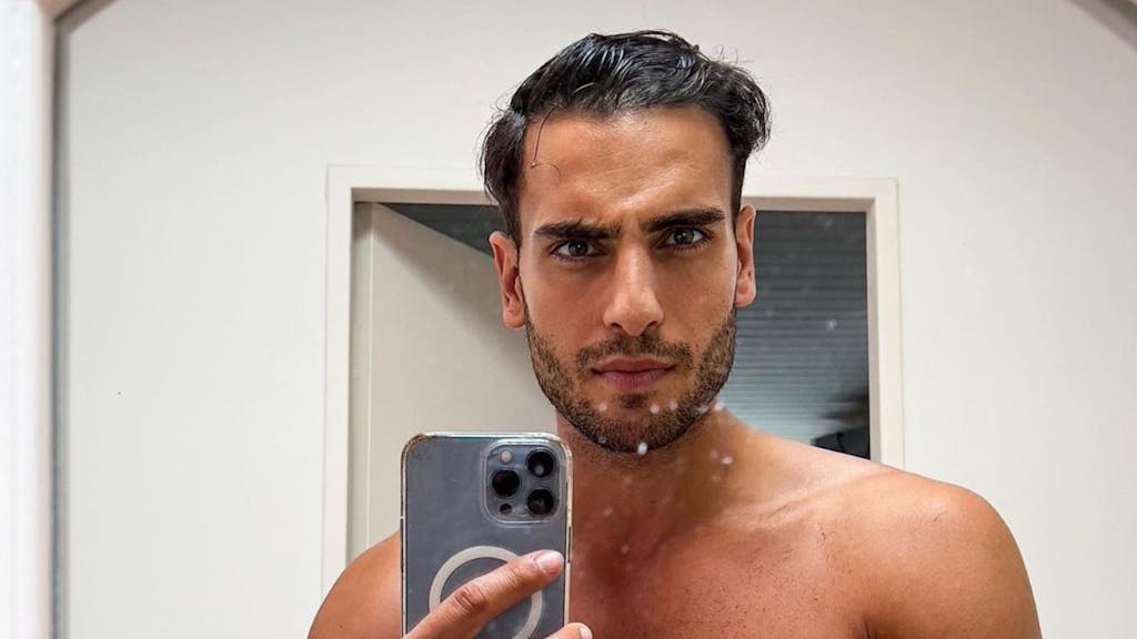 Schauspieler Timur Ülker auf einem Instagram-Selfie vom 25. August 2022.