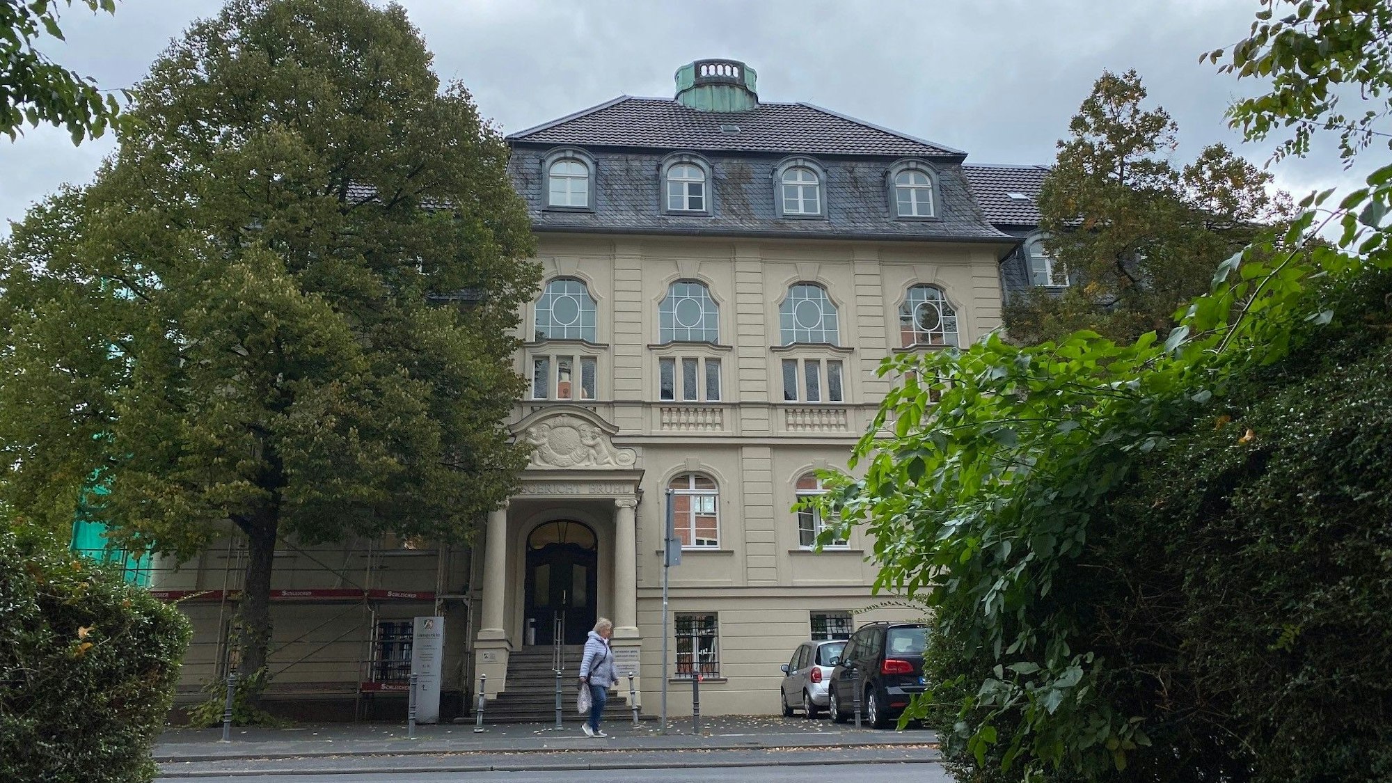 Blick auf das Amtsgericht Brühl im September 2022.