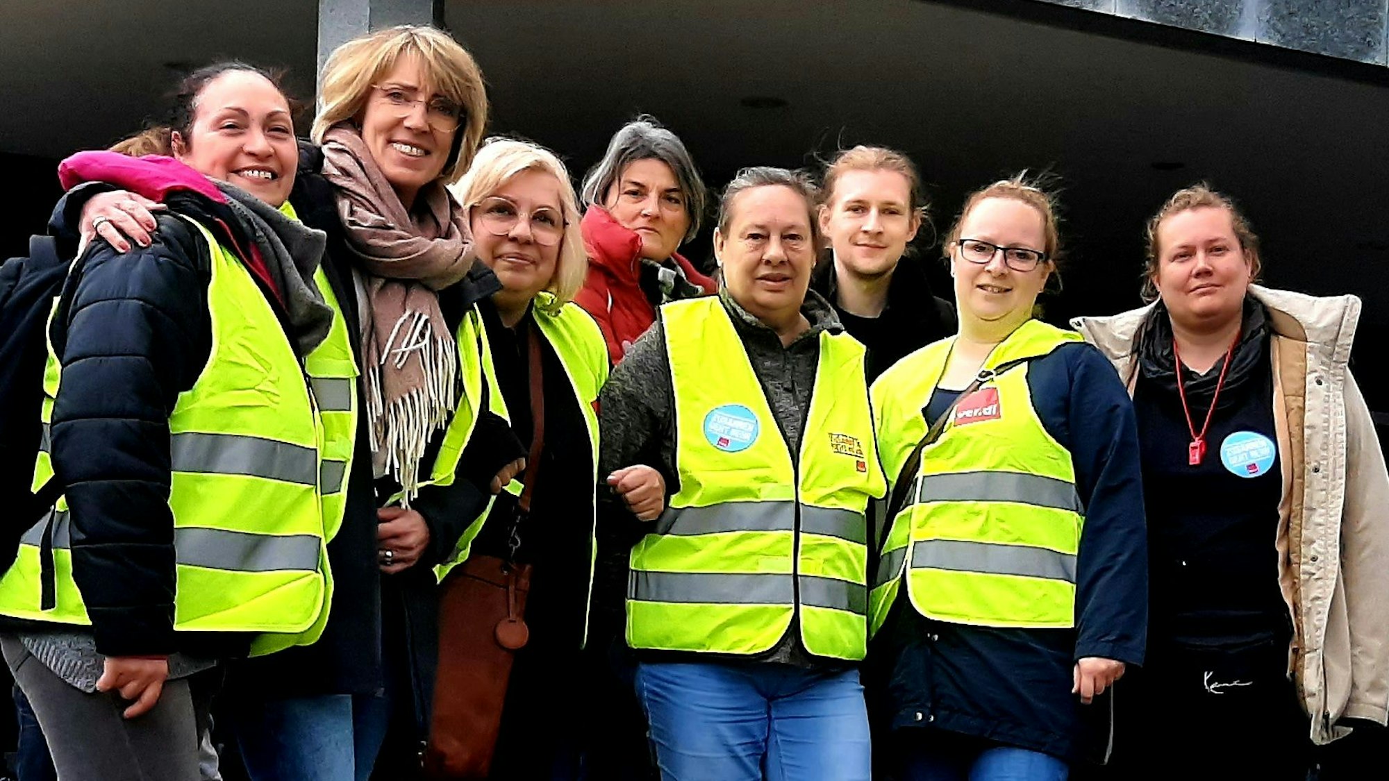 Streik öffentlicher Dienst in Leverkusen: Erzieherinnen der Kita Pregelstraße.