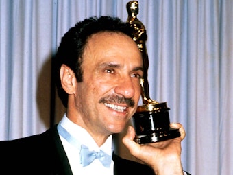 F. Murray Abraham mit seinem Oscar.