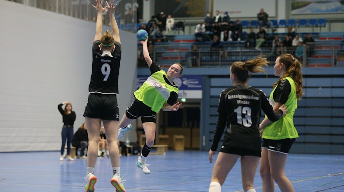 Handball Landesmeisterschaft Schulen Mädchen, Foto: OBK