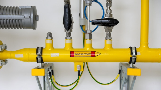 Yellow pipework carries Hydrogen in Germany.