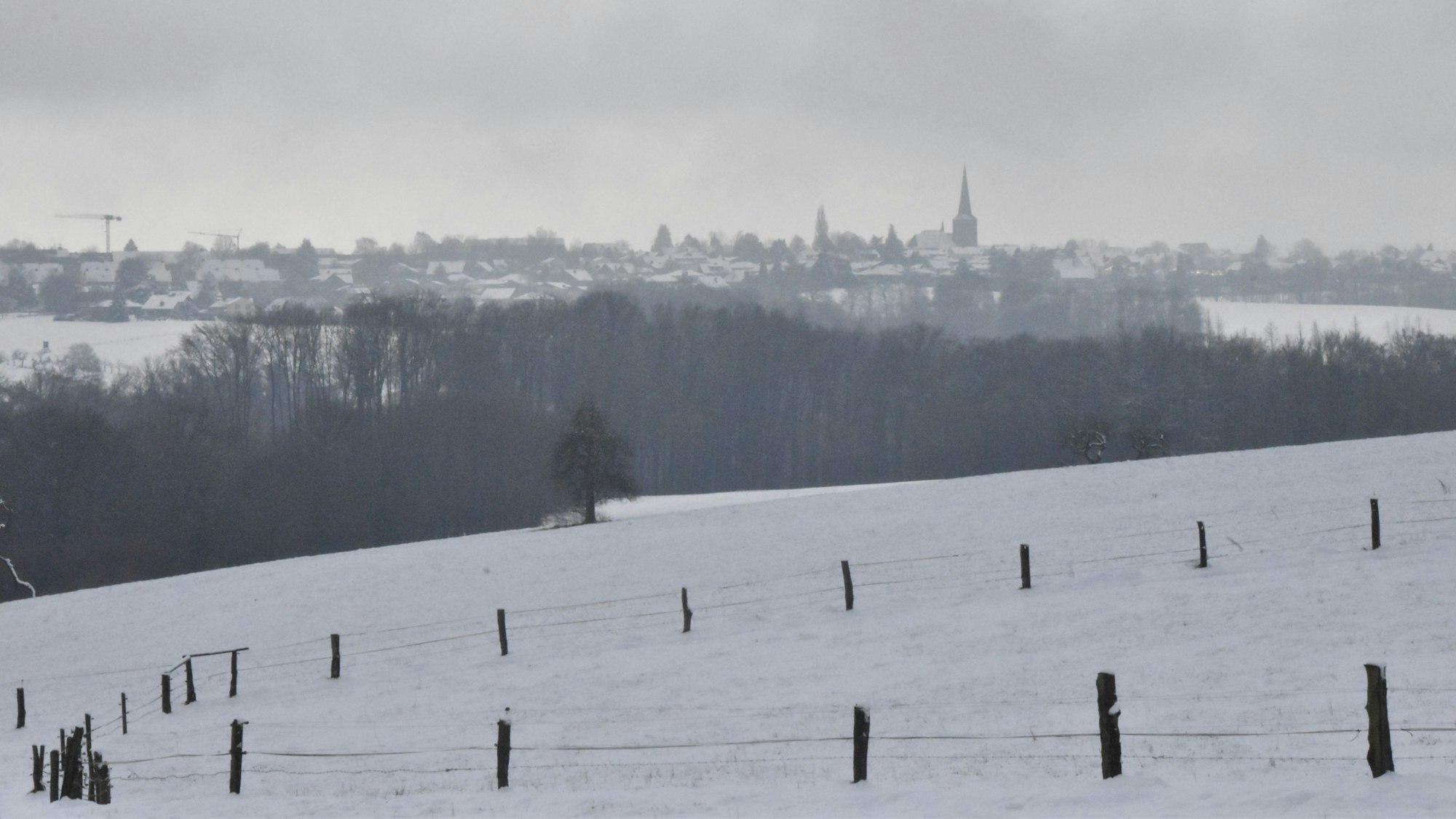 Schnee in Much / Neunkirchen-Seelscheid.