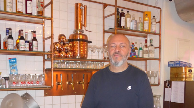 Ioannnis Karagiannis hat zuvor diverse Clubs und Diskotheken in Köln betrieben.