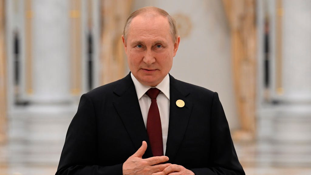 Russlands Präsident Wladimir Putin wirbt auf Pornhub um Kämpfer für seinen Krieg in der Ukraine.