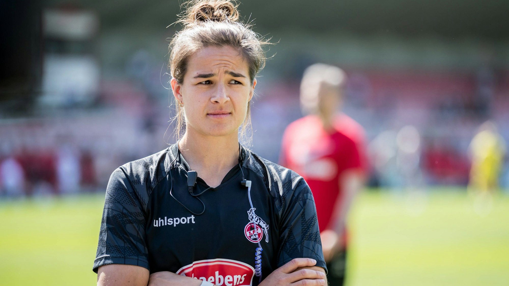 Lena Lotzen im Dress des 1. FC Köln.