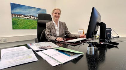 Ellen Lindner; Leiterin der IHK-Geschäftsstelle Leverkusen/Rhein-Berg der IHK Köln