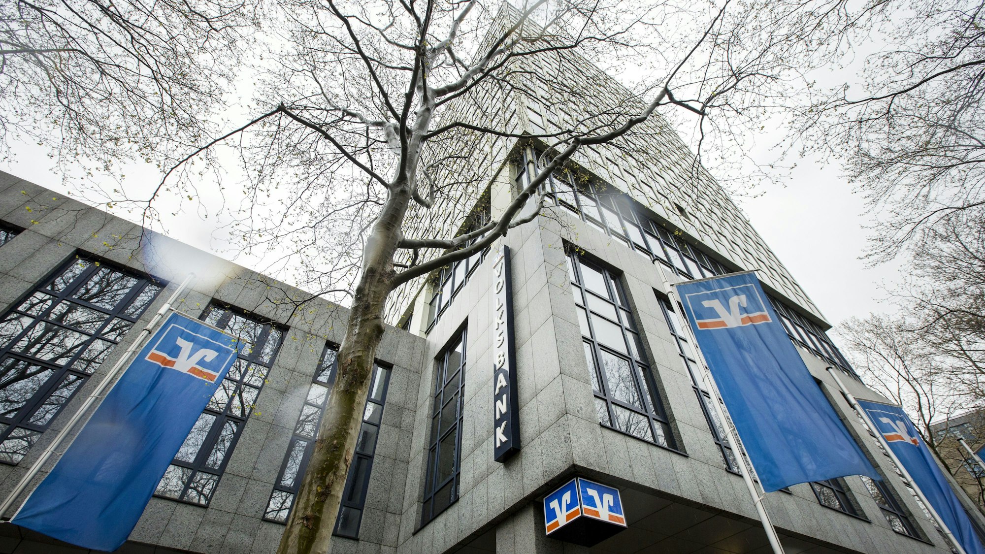 Das Büro- und Verwaltungsgebäude der Volksbank Köln Bonn