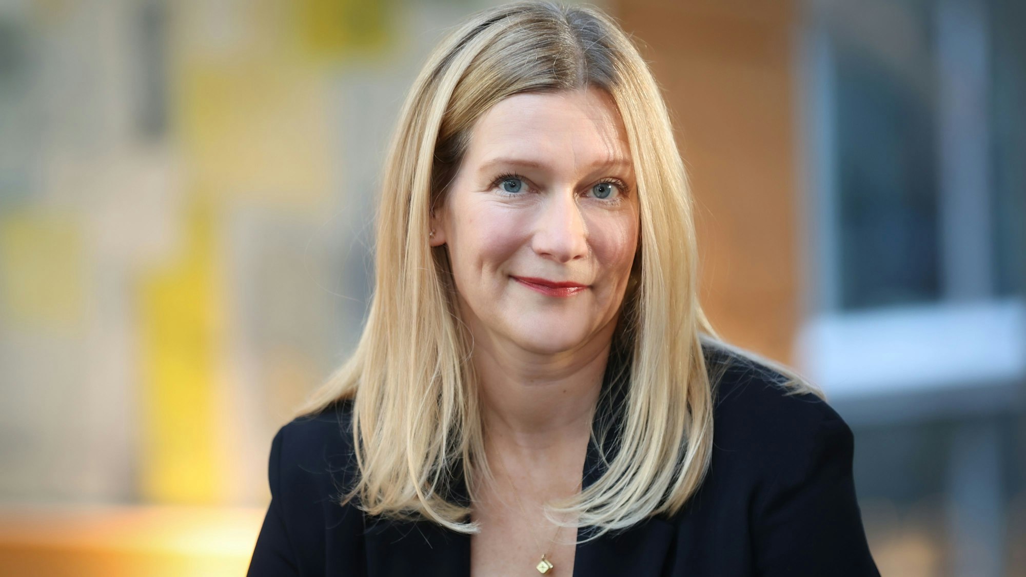 Sabine Cramer, Geschäftsführerin des DuMont Buchverlag.