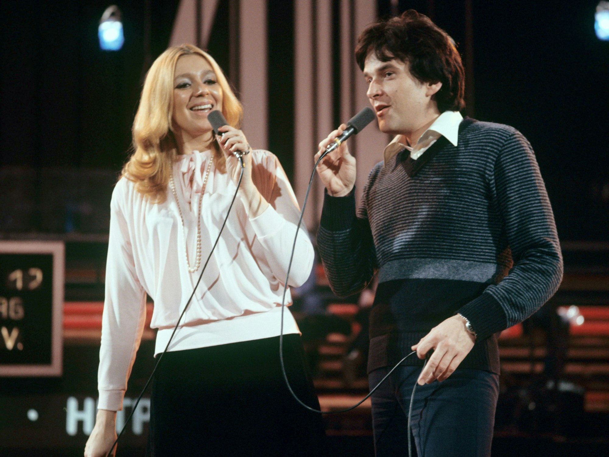 Cindy & Bert bei einer Probe zur 100. ZDF-Hitparade im November 1977.