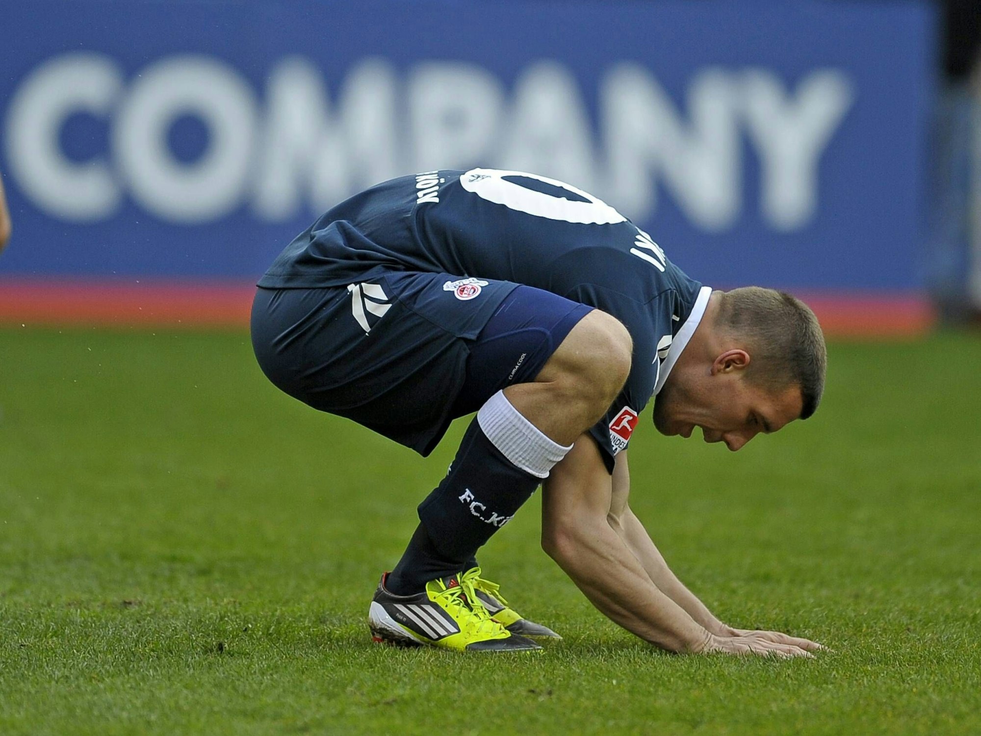 Lukas Podolski ist frustriert.