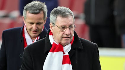 FC-Präsident Werner Wolf, im Hintergrund Geschäftsführer Philipp Türoff.








