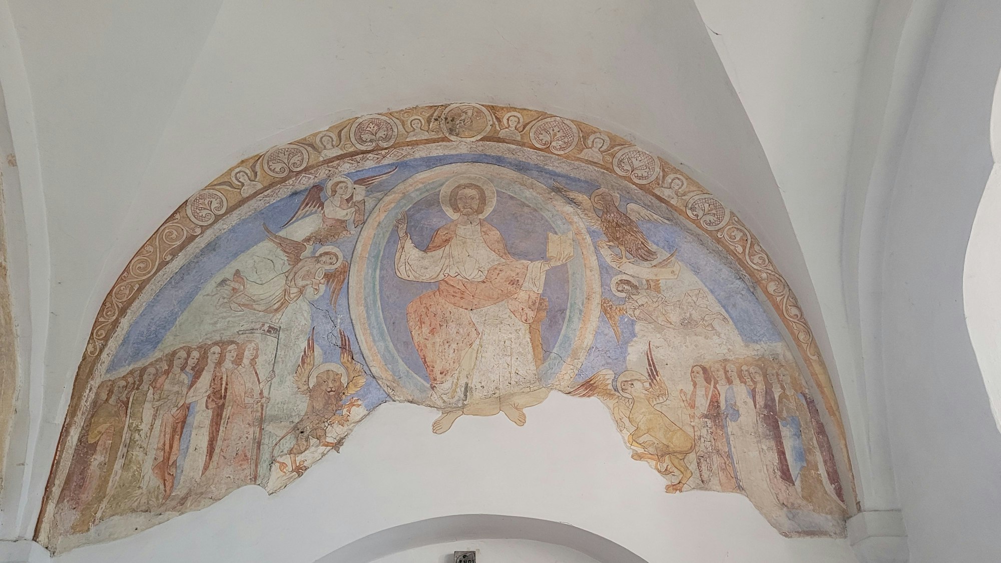 Die ersten Wandmalereien in der Ursulakapelle wurden kurz nach Fertigstellung der neuen Basilika angefertigt.
