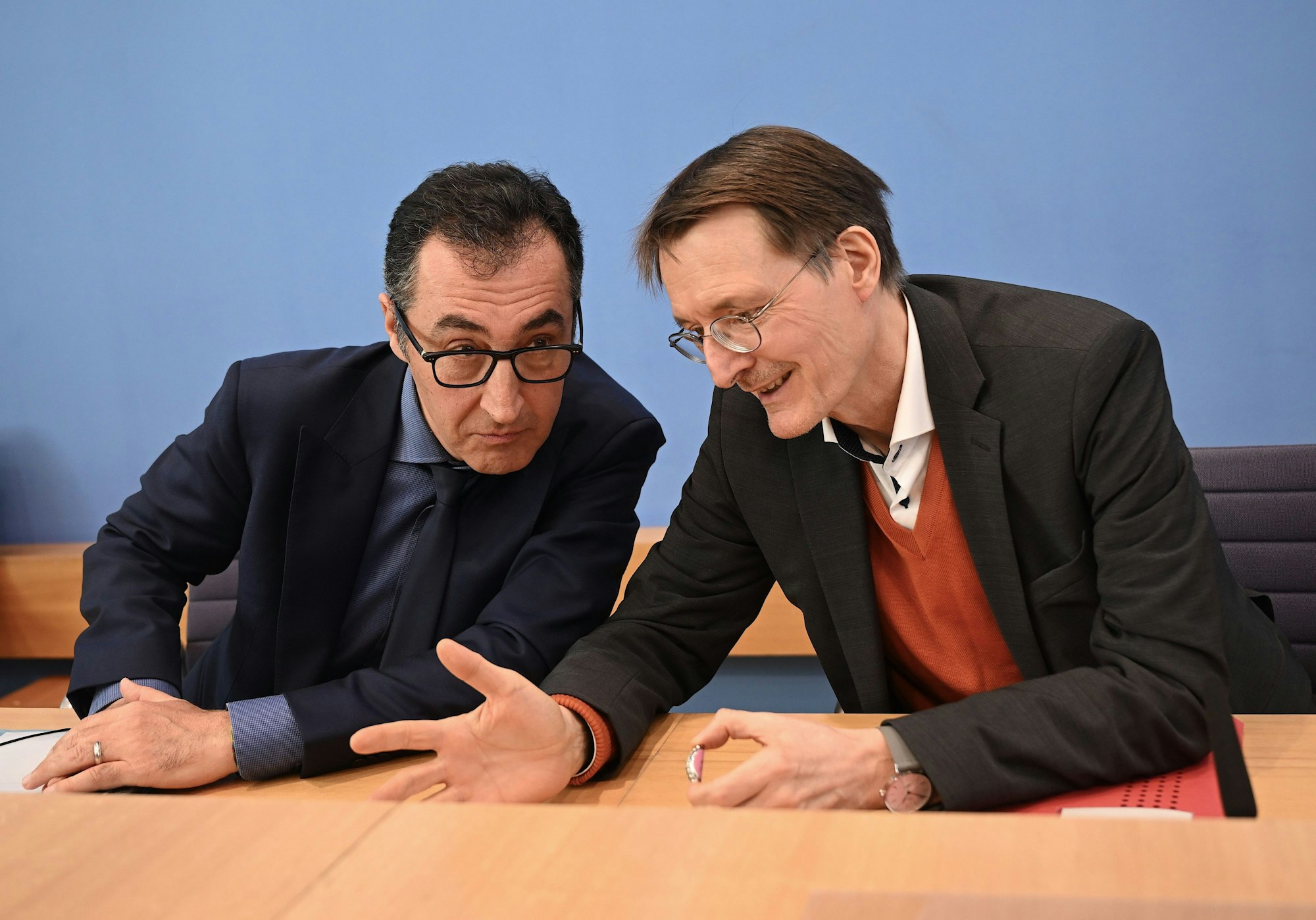 Eckpunkte vorgestellt: Cem Özdemir und Karl Lauterbach. Foto: dpa