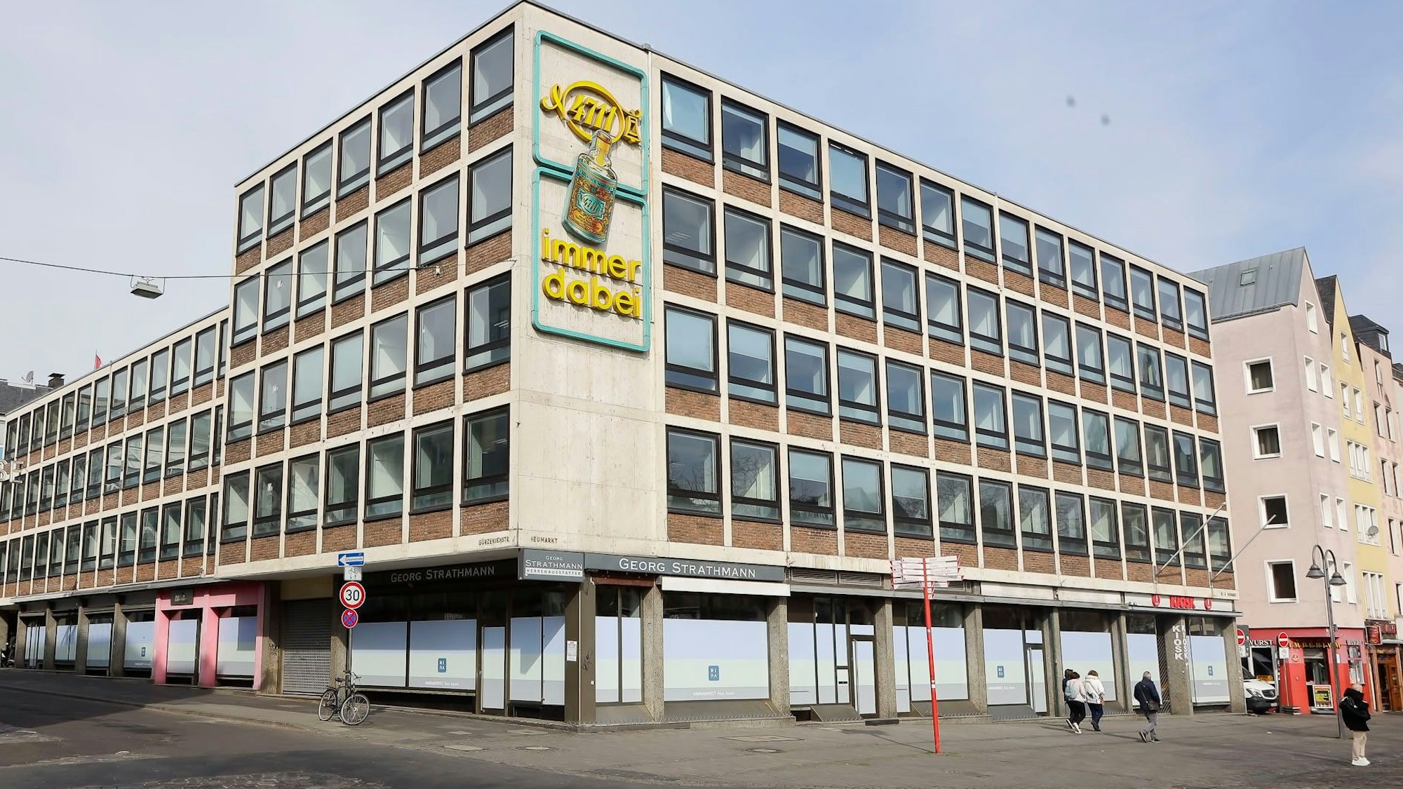 Das Bild zeigt das Gebäude am Heumarkt 55-57.