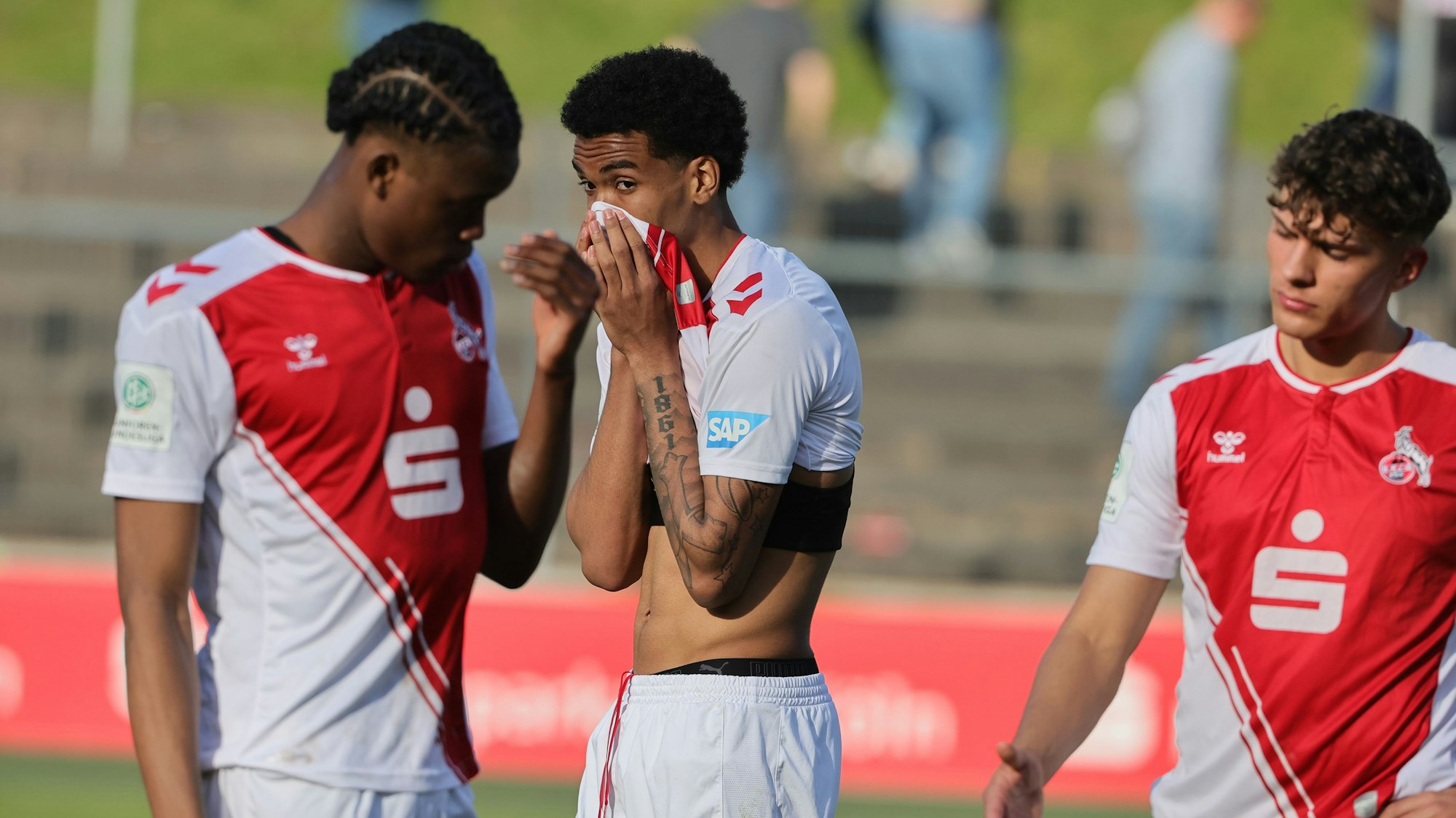 Die FC-Talente sind nach dem 0:0 gegen Mainz im Halbfinal-Rückspiel um die Meisterschaft enttäuscht.