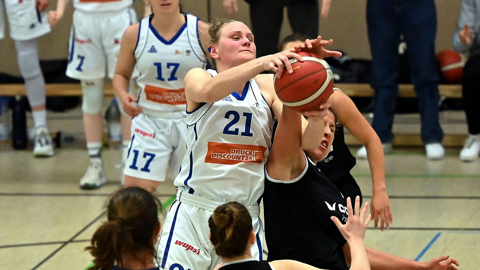09.04.2022, Basketball-Opladen-Bad Homburg

21: Martha Middeler (Opladen)

Foto: Uli Herhaus