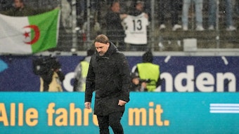 Trainer Daniel Farke von Borussia Mönchengladbach nach dem 1:1 im Bundesligaspiel bei Eintracht Frankfurt am 15. April 2023.