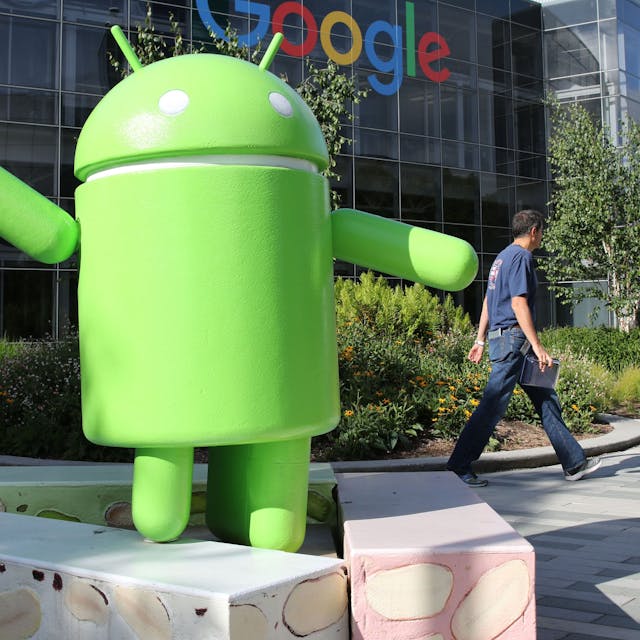 Ein übergroße Android-Figur steht auf dem Firmencampus von Google im kalifornischen Mountain View (USA).&nbsp;