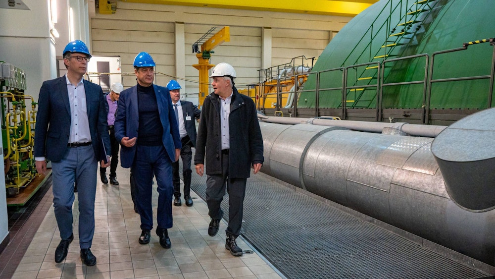 Schlingerkurs in Energie-Frage: Söder gegen Söder: Bayerns Ministerpräsident macht viele Kehrtwenden bei Atomenergie