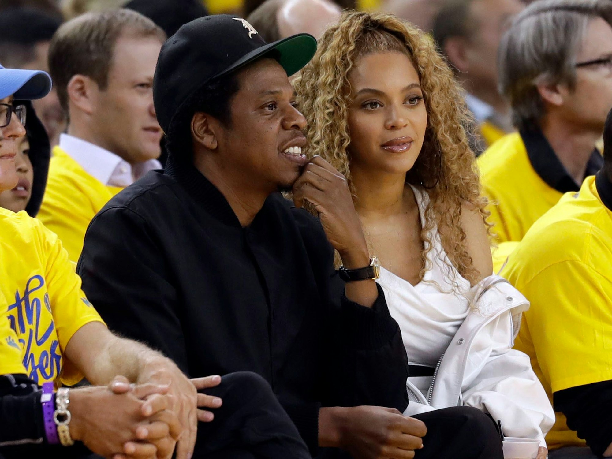 Beyoncé und Jay-Z bei einem Basketballspiel