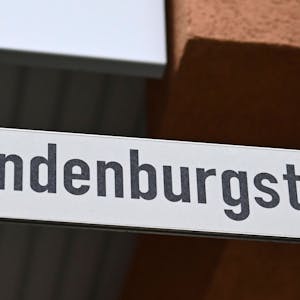 Das Straßenschild der Hindenburgstraße.