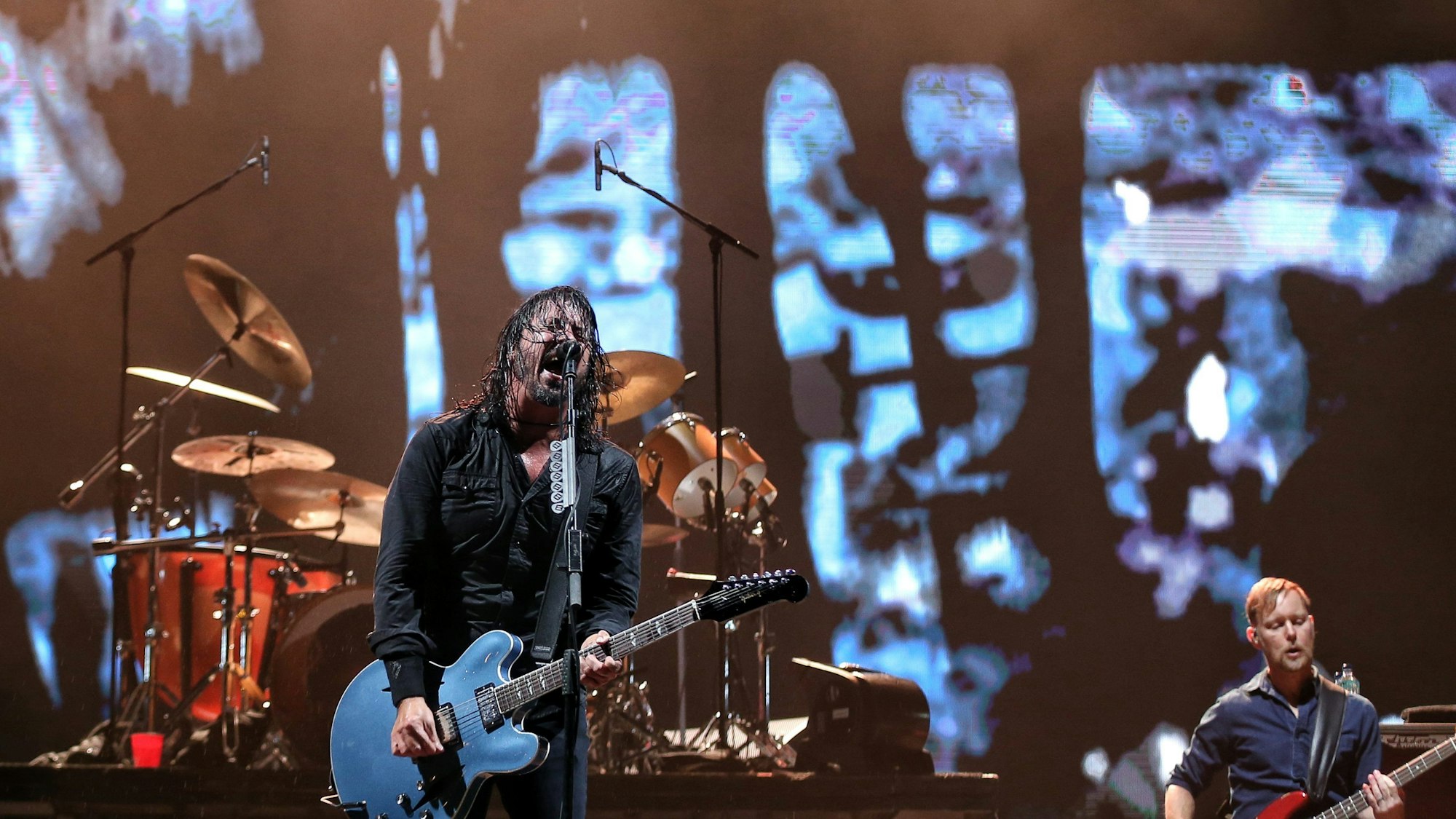 Die Band Foo Fighters mit Frontmann Dave Grohl tritt in Bogota auf.