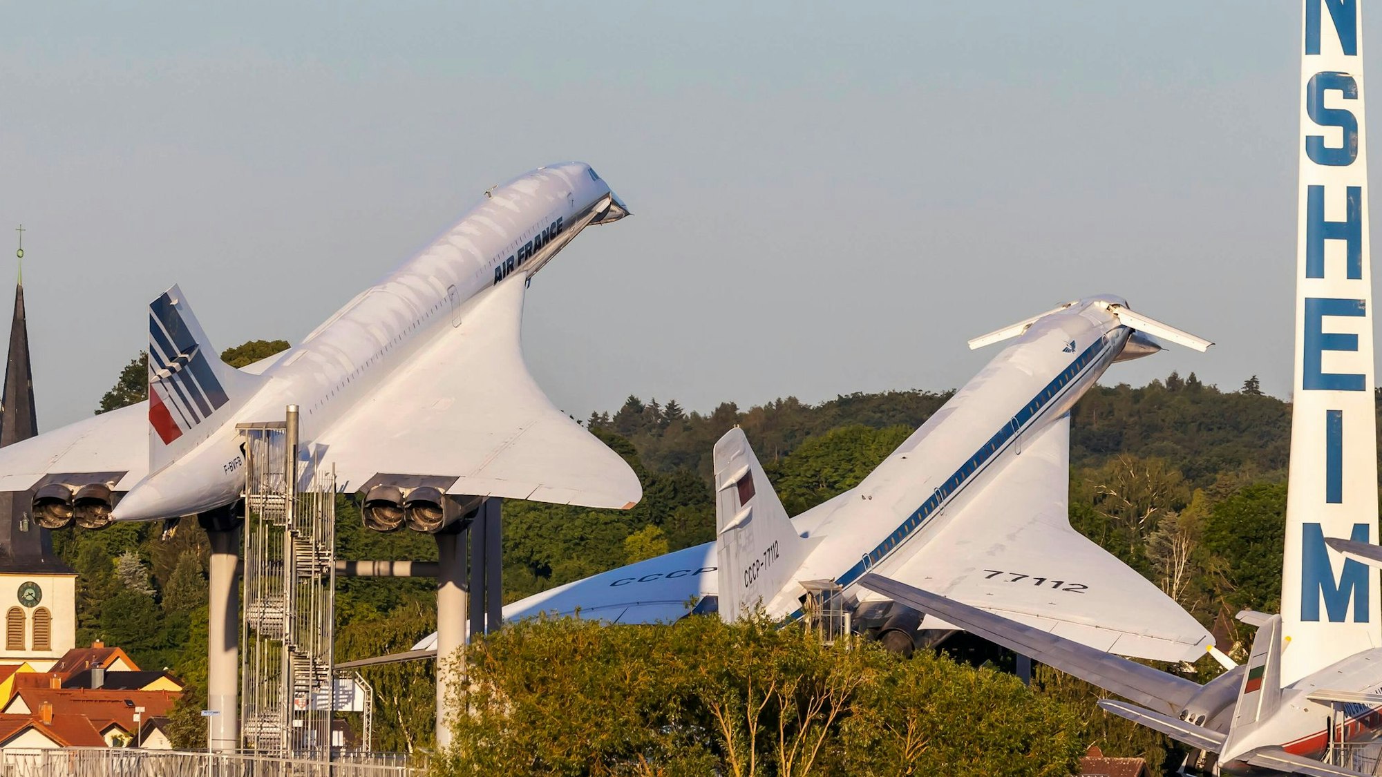 Zwei lebendig gefangene Überschall-Passagierflugzeuge im Technik-Museum Sinsheim