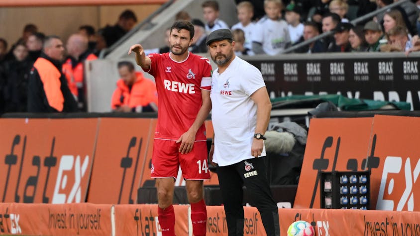 FC-Trainer Steffen Baumgart wird nach dieser Saison seinen Kapitän Jonas Hector verabschieden müssen.