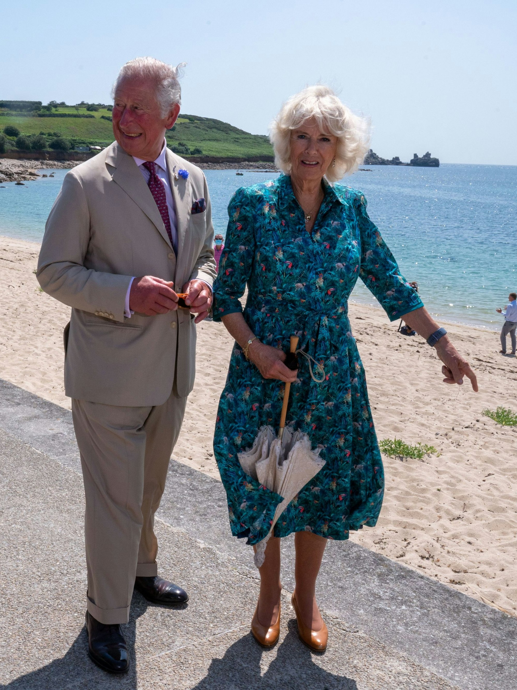 ISLES OF SCILLY, UNITED KINGDOM - JULY 20: Prince Charles, Prince of Wales and Camilla, Duchess of Cornwall visit St Mary's on July 20, 2021 on the Isles of Scilly, United Kingdom. (Photo by Arthur Edwards - WPA Pool/Getty Images)