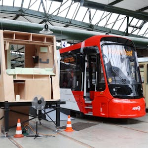 Ein 1:1-Modells der neuen Generation von Niederflur-Stadtbahnen

